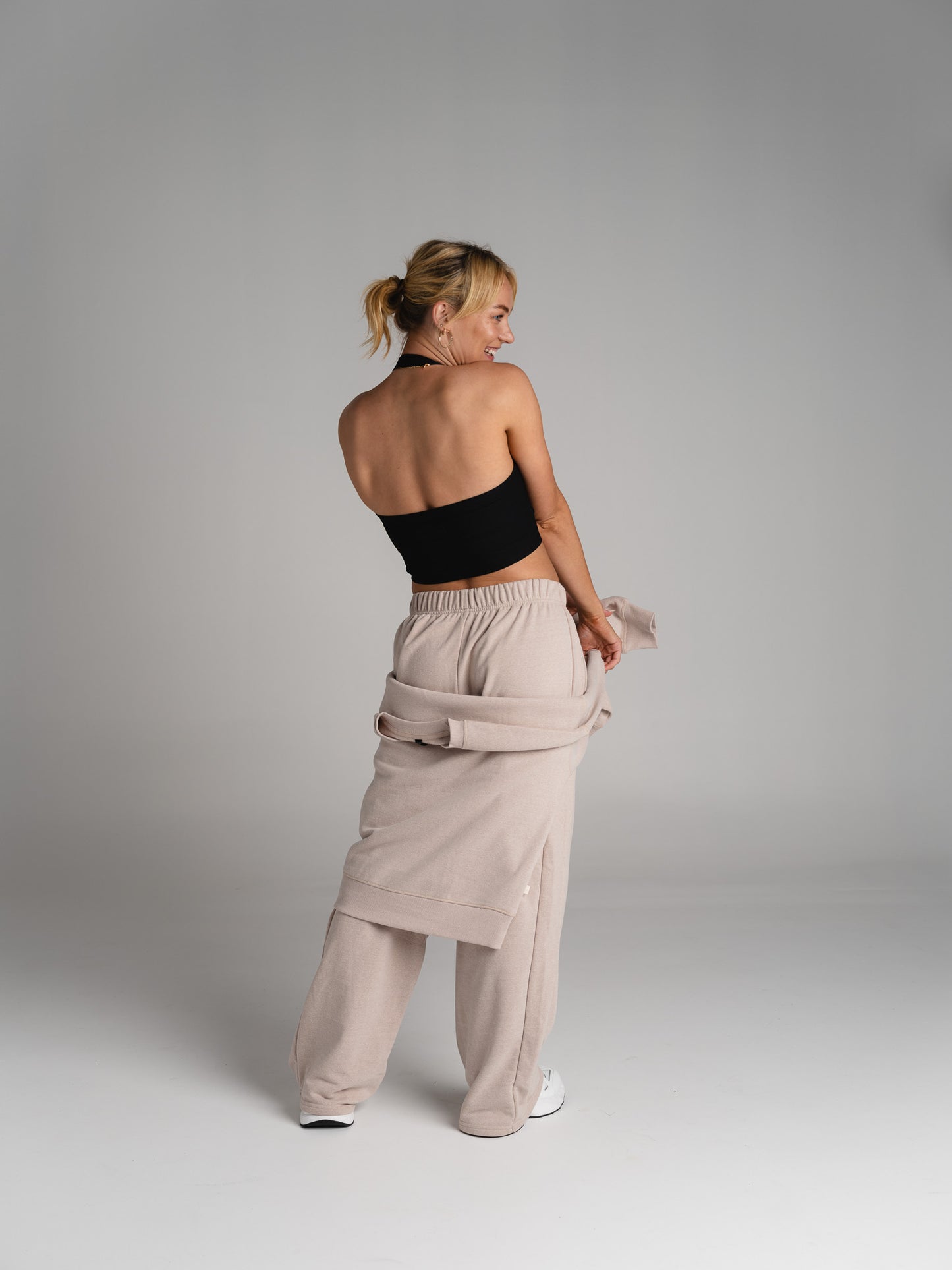 HALTER CROP